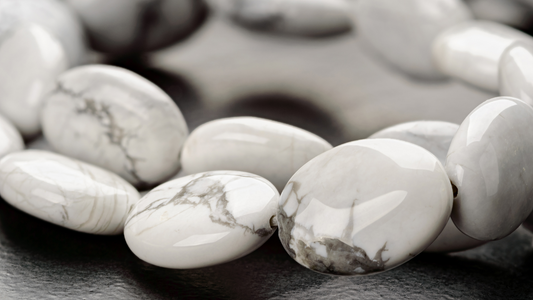 Howlite: The Calming Gemstone Unveiled - Meanings, Uses, and Benefits - Discover the tranquil properties and therapeutic benefits of howlite, the calming gemstone.