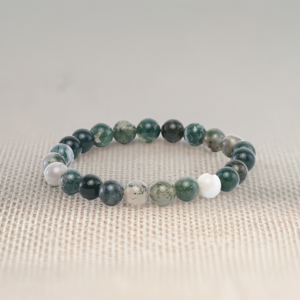 Moss Agate Bracelet Benefits and Meaning – Real Healing Crystal Jewelry for Growth and Balance.